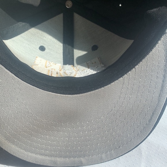 Drake 2013 VIP Tour SnapBack Hat - Picture 2 of 4